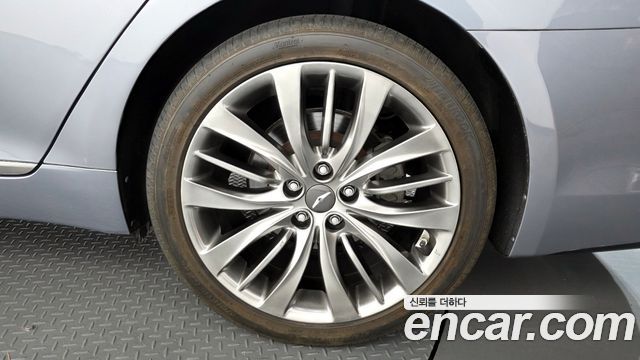 Genesis G80 2017 — photo 7