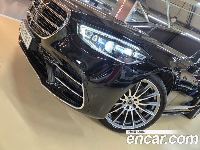 Mercedes-Benz S-Class 2025 — photo 2
