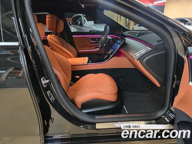 Mercedes-Benz S-Class 2025 — photo 8
