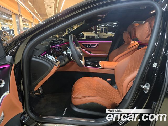 Mercedes-Benz S-Class 2025 — photo 14