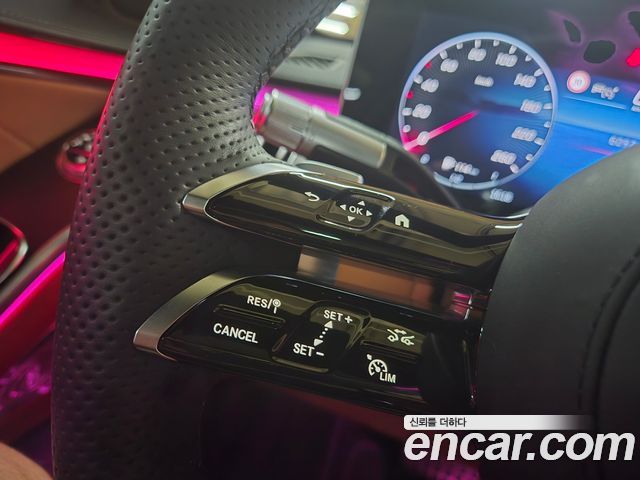 Mercedes-Benz S-Class 2025 — photo 15