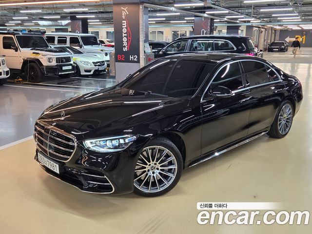 Mercedes-Benz S-Class 2025 — photo 18