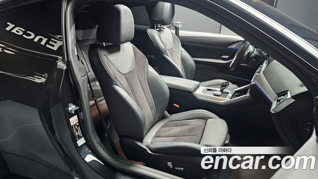 BMW 4-Series 2022 — photo 11
