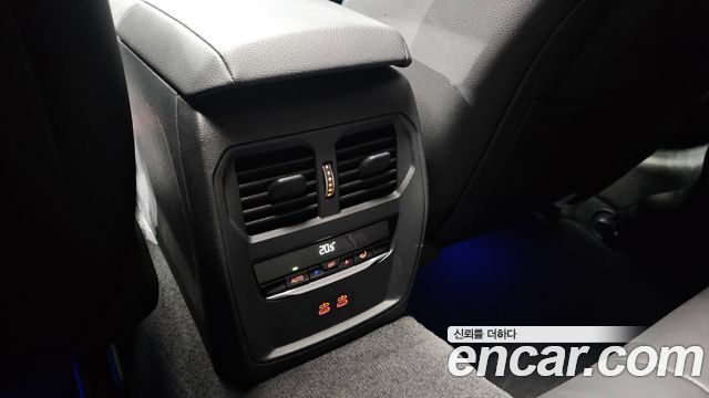 BMW 4-Series 2022 — photo 18
