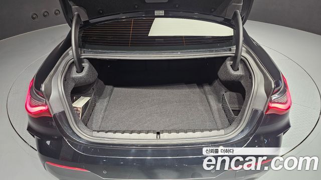 BMW 4-Series 2022 — photo 20
