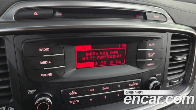 Kia Sorento 2016 — photo 12