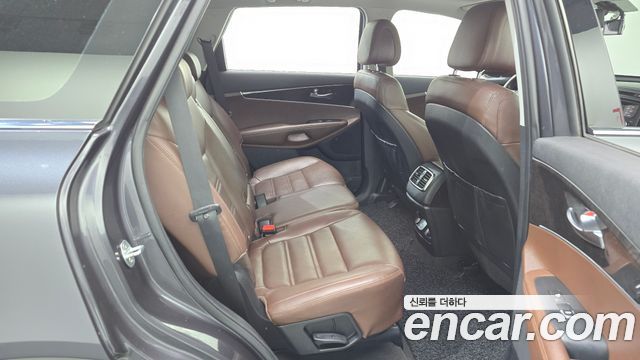 Kia Sorento 2016 — photo 20