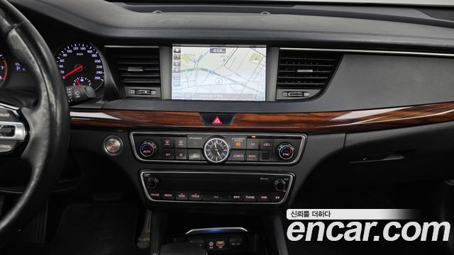 Kia K7 2017 — photo 14