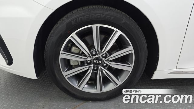 Kia K5 2020 — photo 5