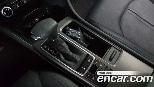 Kia K5 2020 — photo 12