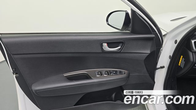Kia K5 2020 — photo 14
