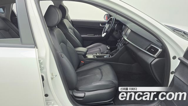 Kia K5 2020 — photo 16
