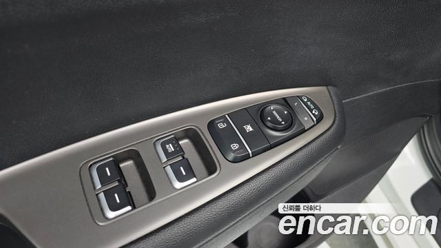 Kia K5 2020 — photo 30