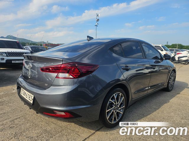 Hyundai AVANTE 2020 — photo 2