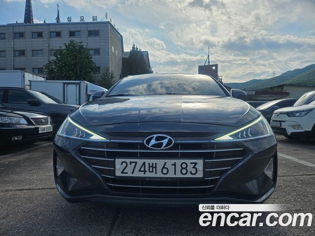 Hyundai AVANTE 2020 — photo 3