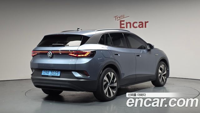 Volkswagen ID.4 2023 — photo 2