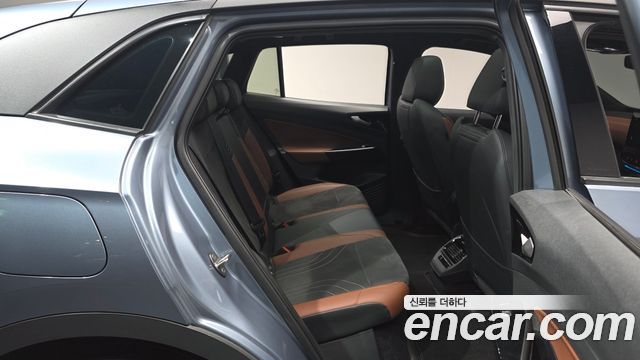 Volkswagen ID.4 2023 — photo 18