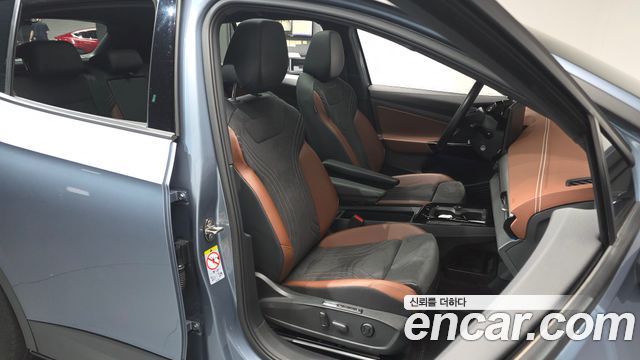 Volkswagen ID.4 2023 — photo 16