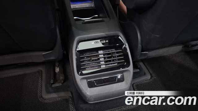 Volkswagen ID.4 2023 — photo 30