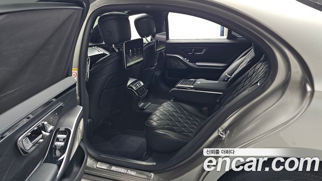 Mercedes-Benz S-Class 2022 — photo 18