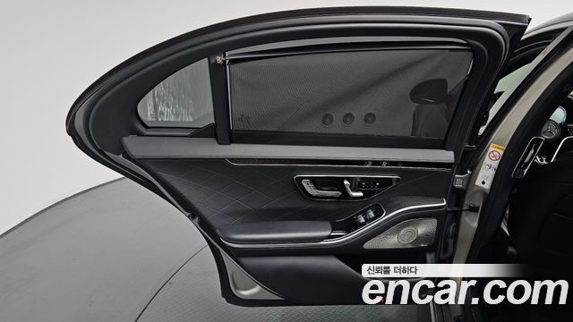 Mercedes-Benz S-Class 2022 — photo 15