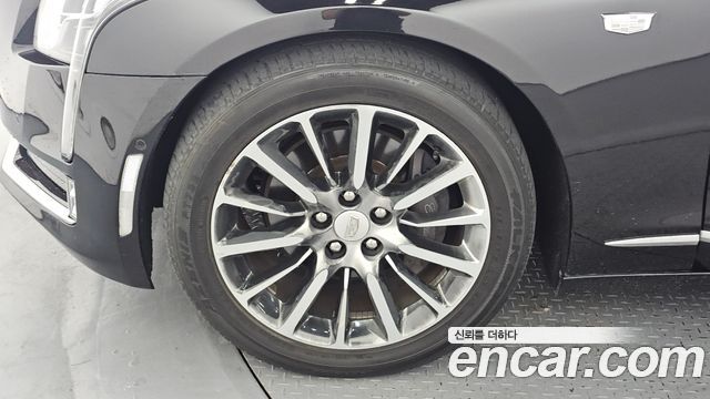 Cadillac CT6 2016 — photo 5