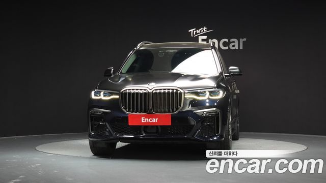 BMW X7 2020 — photo 3