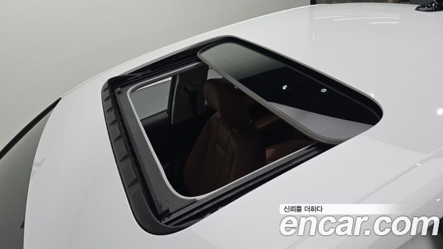 Audi A4 2023 — photo 23