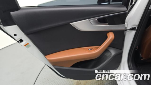 Audi A4 2023 — photo 15