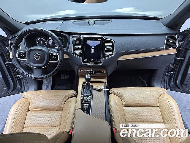 Volvo XC90 2019 — photo 7
