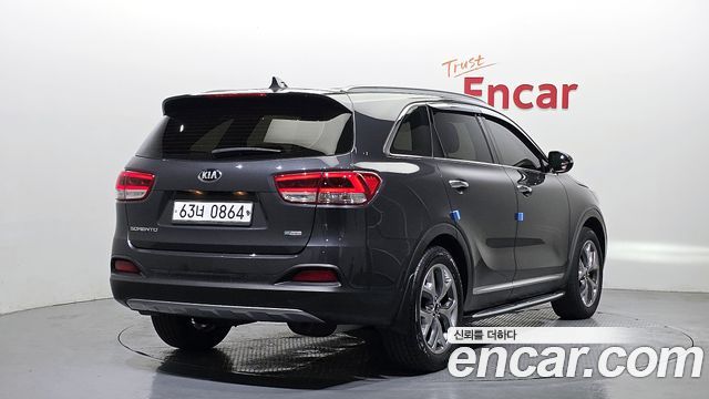 Kia Sorento 2016 — photo 2