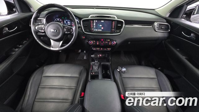 Kia Sorento 2016 — photo 10
