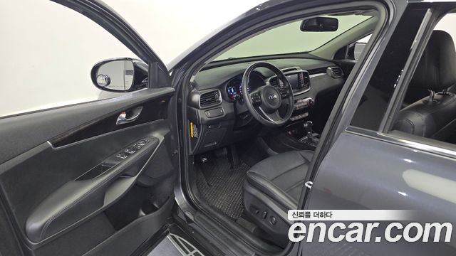Kia Sorento 2016 — photo 13