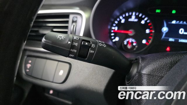 Kia Sorento 2016 — photo 21