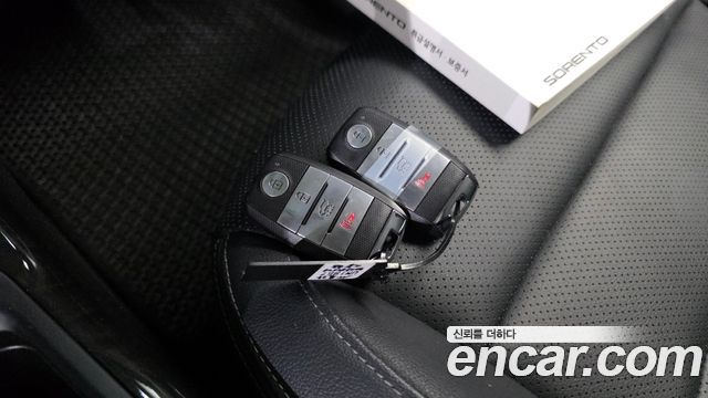 Kia Sorento 2016 — photo 29