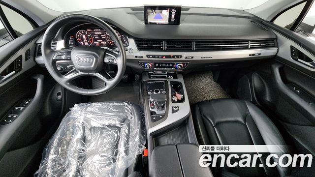 Audi Q7 2019 — photo 7
