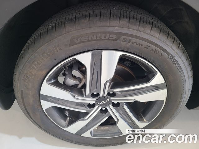 Kia Sorento 2022 — photo 19