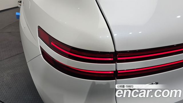 Genesis GV70 2021 — photo 9