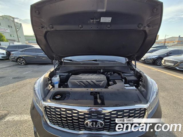 Kia Sorento 2019 — photo 2