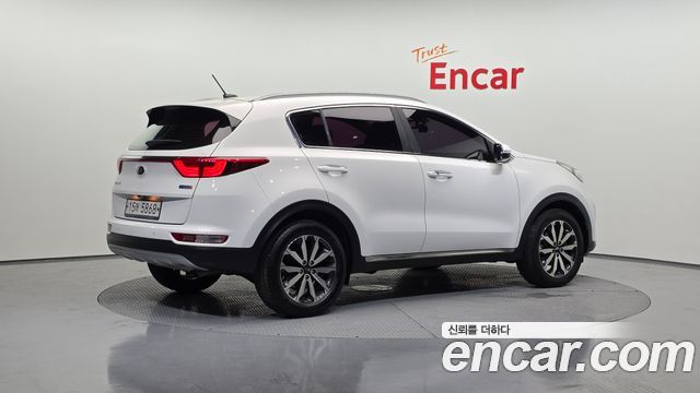 Kia Sportage 2016 — photo 2