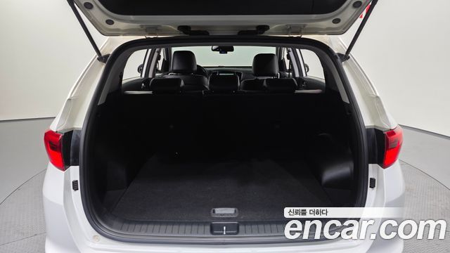 Kia Sportage 2016 — photo 20