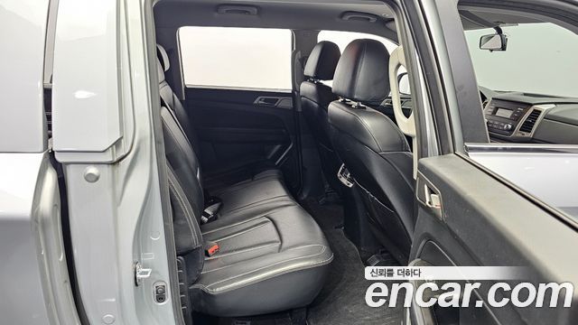 KG Mobility Rexton 2018 — photo 12