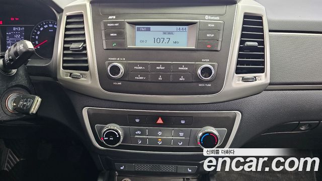 KG Mobility Rexton 2018 — photo 15