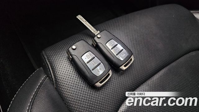 KG Mobility Rexton 2018 — photo 19