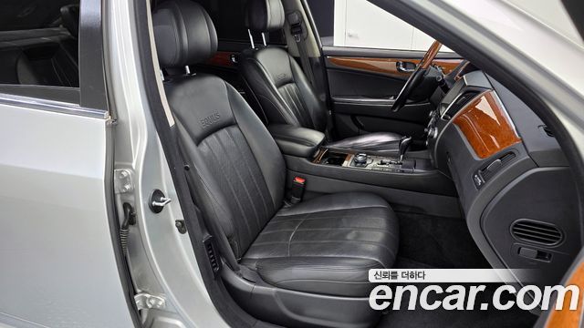 Hyundai Equus 2010 — photo 11