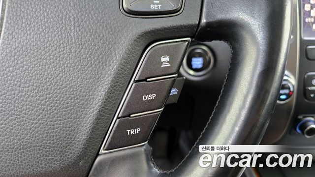 Hyundai Equus 2010 — photo 17
