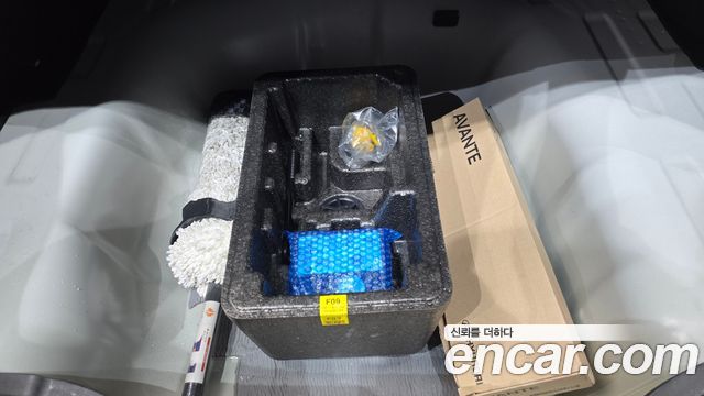Hyundai AVANTE 2023 — photo 31