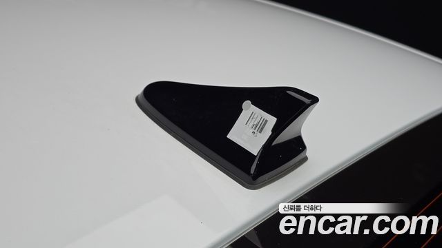 Hyundai AVANTE 2023 — photo 32