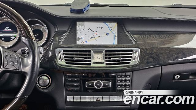 Mercedes-Benz CLS-Class 2013 — photo 14
