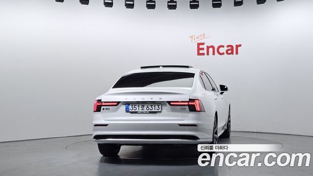 Volvo S90 2026 — photo 4